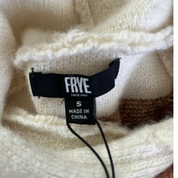 Frye Hooded Sweater Womens Size S Southwestern Long Sleeeve - Picture 4 of 6